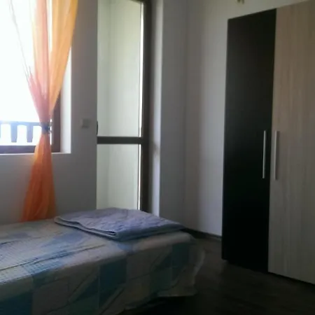 Sea Klif Apartament * 비알라